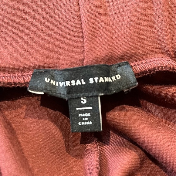 Universal Standard Culottes Size 14/16 Burgundy Pull On Wide Leg Pockets Stretch - Picture 5 of 8